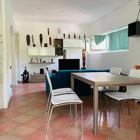 Apartman Con Veranda, Giardino E Piscina *