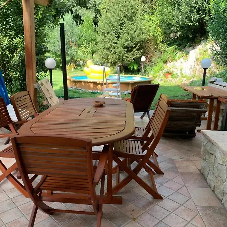 Apartment Con Veranda, Giardino E Piscina Trient